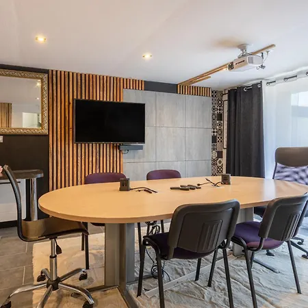 Appt Rez-de-jardin Salle De Reunion