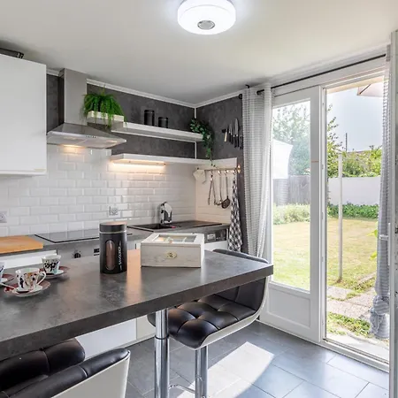 Appt Rez-de-jardin Salle De Reunion Апартаменты